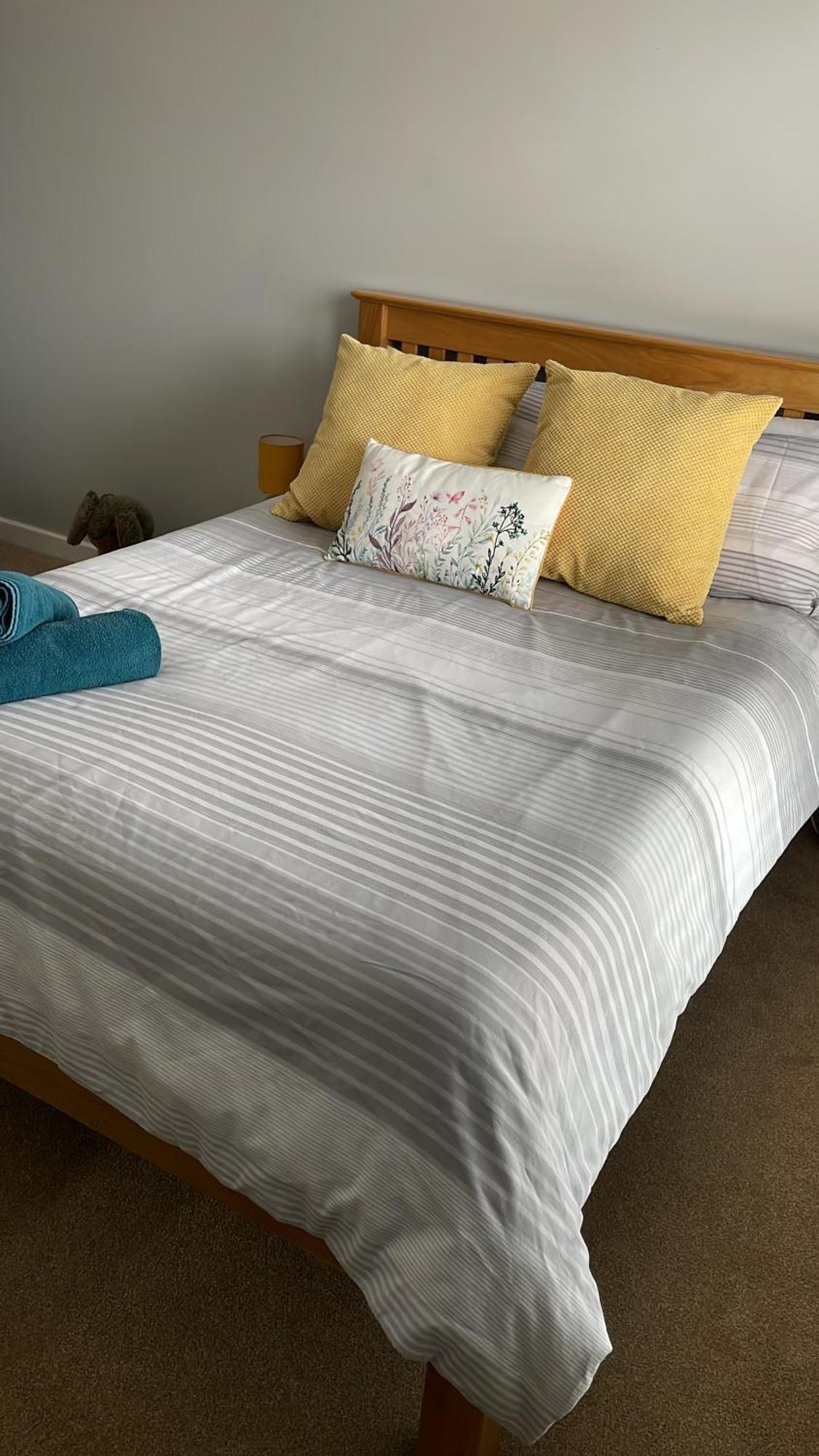 Brownsea Island View Penthouse Apartment Poole Bagian luar foto