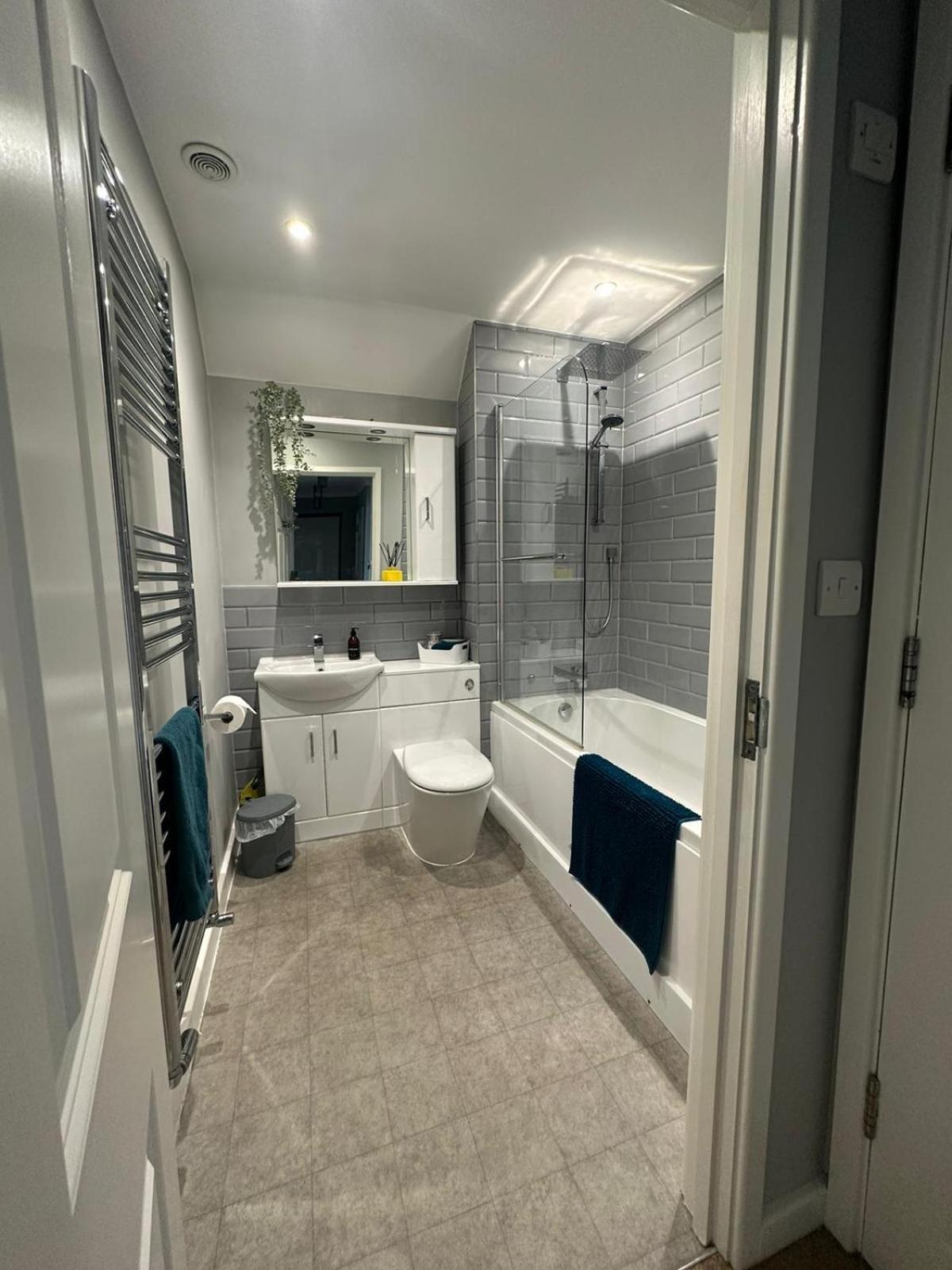 Brownsea Island View Penthouse Apartment Poole Bagian luar foto